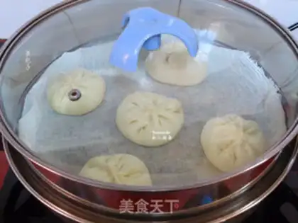 Make Frozen pork buns step 9
