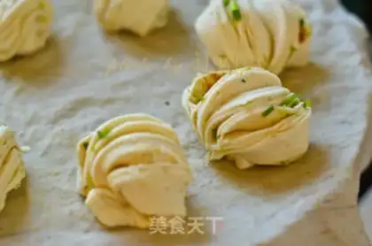 Make Onion rolls step 15