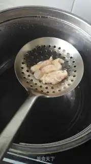 Make Roach chicken mud step 1