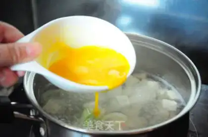 Make Soybean tofu egg soup step 4