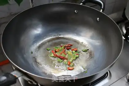 Make Sour beef noodles step 7
