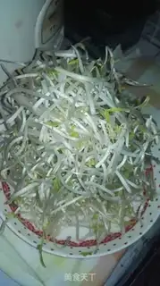 Make Jealousy bean sprouts step 0