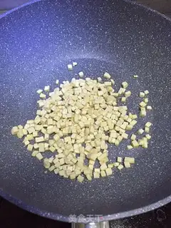 Make Pyramid step 1