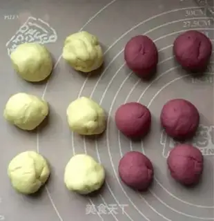 Make Flower buns step 6