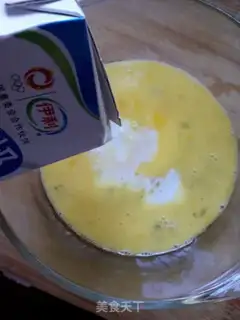 Make Strawberry lasagna step 1