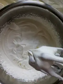 Make Strawberry lasagna step 8