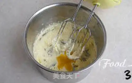 Make Souffle lemon pie step 2