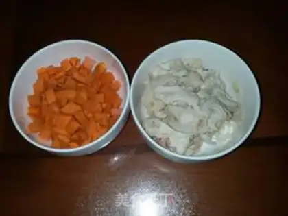 Make Carrot mushroom chicken congee step 1