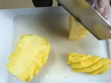 Make Pineapple yeast step 3