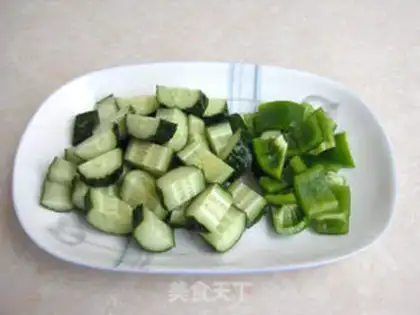 Make Pepper cucumber step 1