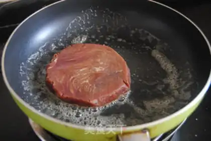 Make Black pepper steak step 3