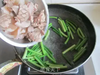 Make Squids blow their backs step 5