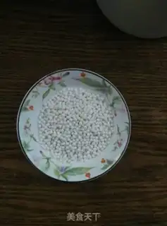 Make Homemade pearl milk tea step 1