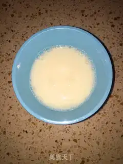 Make The durian mousse cake step 4