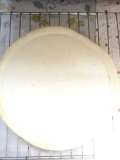 Make Fruit pizza step 0