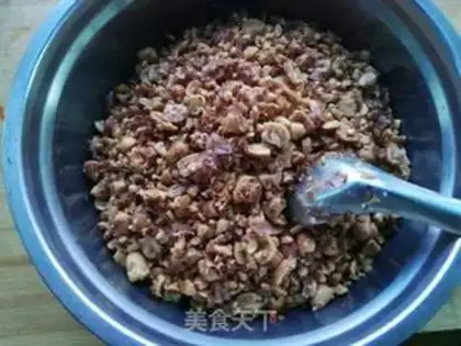 Make Simple pepper oil practices step 4
