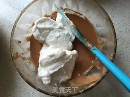 Make Little bunny cream cake step 11