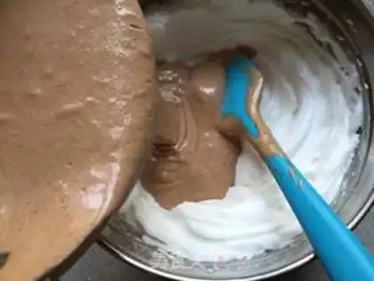 Make Little bunny cream cake step 13