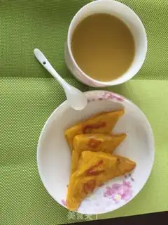 Make Toast eggs step 4