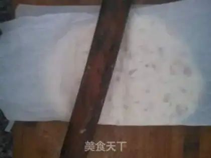 Make Cow Rolling Sugar step 6