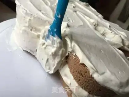 Make Little bunny cream cake step 26