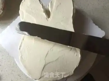 Make Little bunny cream cake step 27