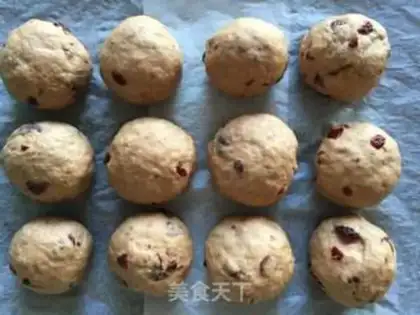 Make Hot Cross Buns step 8