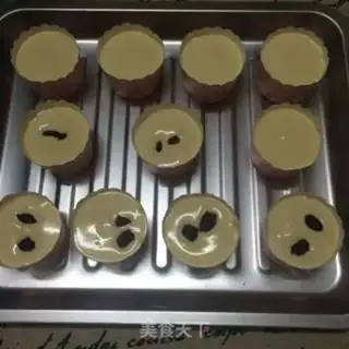 Make Cranberry cake step 10