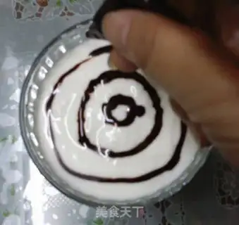 Make Chocolate lace old yogurt step 3