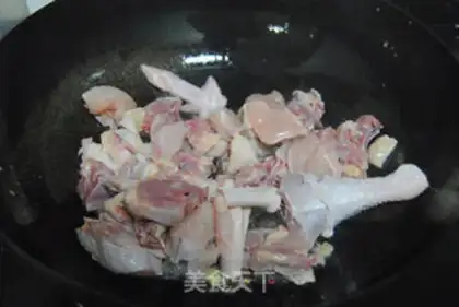 Make Spicy mushroom chicken step 3