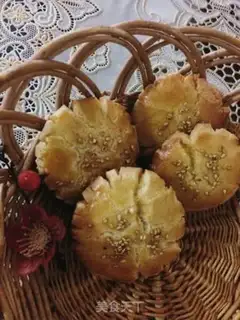 Make A marble cake step 3