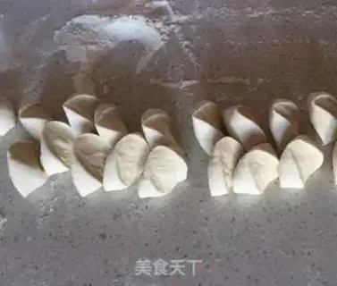 Make Cream eggs and shrimp dumplings step 6