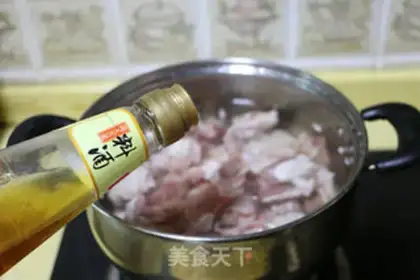 Make Roach and lamb soup step 4