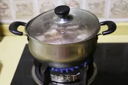 Make Roach and lamb soup step 5