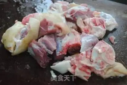 Make Lemon pig hand step 1