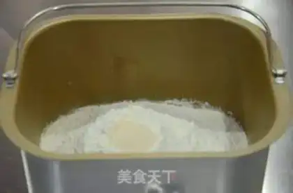 Make Light milk sesame toast step 1