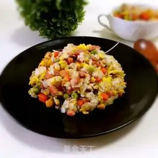 Make Ridiculous mushroom egg fried rice step 8