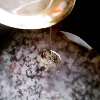Make Coconut mercuric strawberries step 0