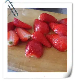 Make Pineapple berries step 1