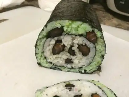Make Panda sushi step 11