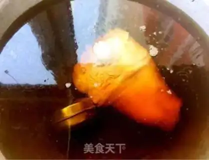 Make Red burning pig elbows step 6