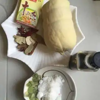 Make Five fragrance chickens step 0