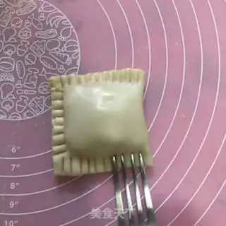 Make pineapple pie step 8