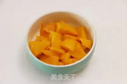 Make Mango honey milk step 1