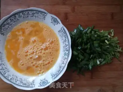 Make Cream fried eggs step 1