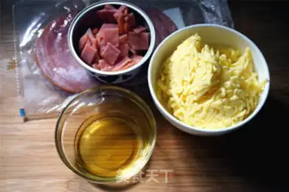 Make Ham cheese hand tore bread step 2