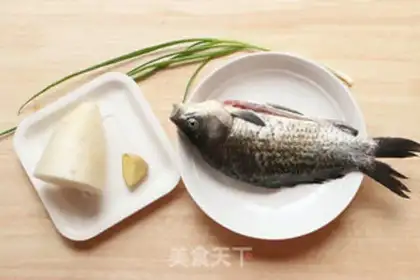 Make The radish fish soup step 0
