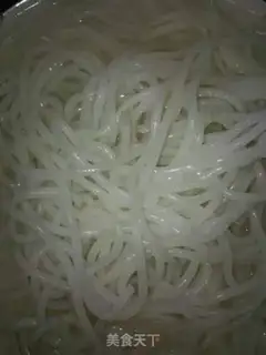 Make Pyramid rice powder step 1