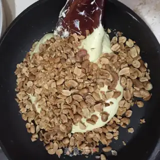 Make Cow Rolling Sugar step 7