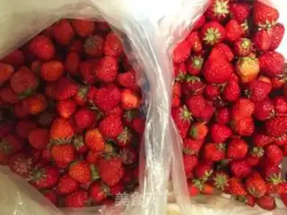 Make Homemade strawberry jam step 0